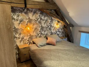 Cocoon accommodation - Image 5
