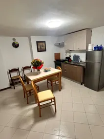 Vacation home on two floors - Image 3