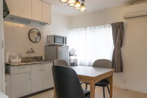 5 minutes by car from Okayama Station/Free parking/1 group of 3 people/Bicycle included/Convenient location - Image 2
