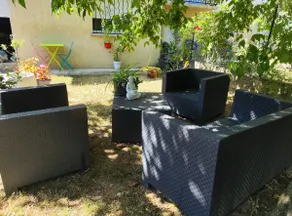 My pretty studio with A/C & shaded garden - Image 2