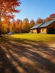 Cedar Pine Lodge and Trails End Barn - Image 2