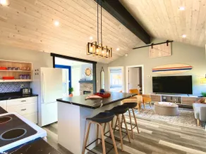 Walk to Beach | Dock, Kayaks & Game Room - Image 3