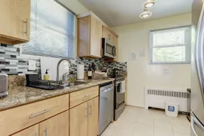 Modern living for visiting DC/UMD 4 beds - Image 4