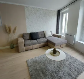 Charming city center apartment - Image 2