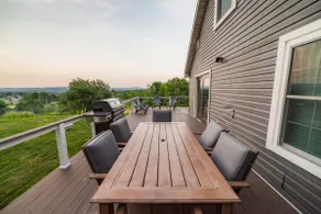 Hillside Haven w/ Great Views-King Bed-Pool Table - Image 5