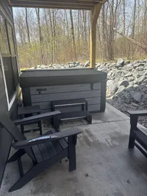 RiverWest Four Seasons - Hot Tub - Dogs - Image 3