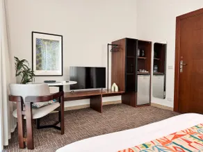 Livingville® The250 Room with Terrace - Image 3
