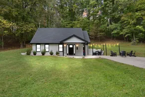 The Hideaway w/the Cumberland Collective <6mi lake - Image 2