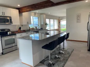 Vineyard View House - Image 5