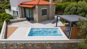 Aurora Spinalonga Garden Villa with Jacuzzi Pool - Image 3