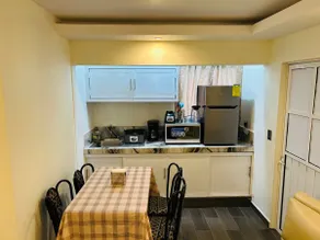 A beautiful apartment in the center - Image 4
