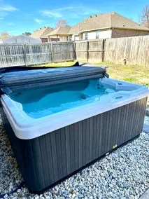 Fully Updated Home, King Bed, w/Hot Tub - Image 3