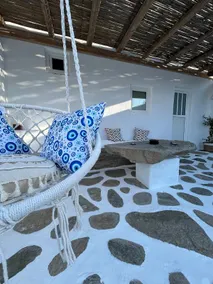 Studio with kitchen, close to the sea – Paros - Image 2
