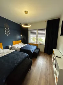 Golden Luxury Suite - Image 4