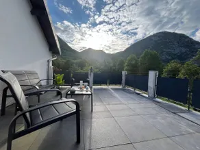 House with exceptional views - Image 3