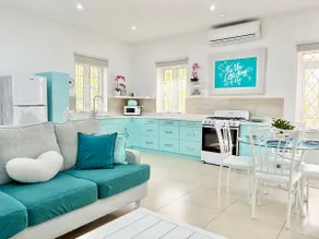 NEW*The Salty Mango*garden studio near Accra Beach - Image 2