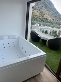 Private & relaxing Jacuzzi. Magina - Image 2