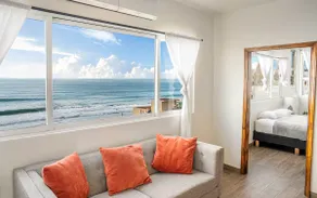 Breathtaking BEACH VIEW 1BD adorable LUX + AC/HEAT - Image 3