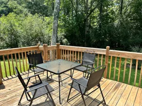 Cinnamon Loop estate/near ft Moore - Image 4