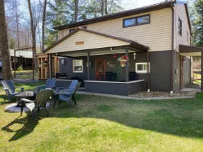 Tall Timber Lodge - Image 2