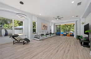 Sarasota FL getaway close to Siesta beach - Image 4