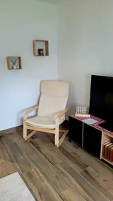 Cozy house with parking, ideal for border crossing - Image 4