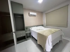 203 | Well Located Apt with garage included - Image 3