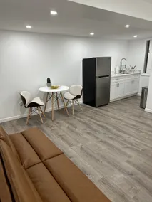 Modern private apt near New York City and MetLife - Image 3