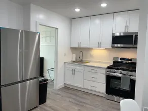 Cozy Unit with 3 bedrooms - Image 3