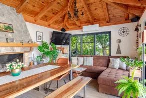Private Oasis under the Oaks | Family Retreat - Image 2