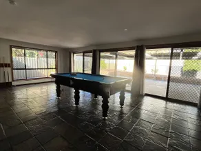 Charming 4BR Retreat near Gawler - Image 2