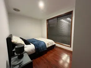 Charming 4BR Retreat near Gawler - Image 3
