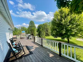 Charming farmhouse near Brookville lake - Image 4
