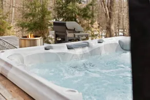 Willard Haus | Hot Tub | 3BD • 3BA | Quiet - Image 2