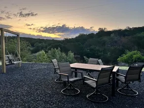 Creekside Cabin; modern amenities, rustic locale - Image 4