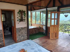 Cabin near Faca, Bogota, hot tub - Image 2