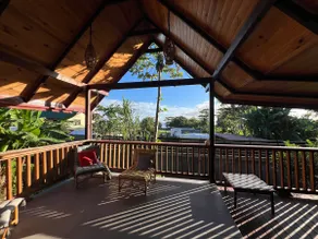 Stay Inn Teahupoo Bungalow Matie - Image 2