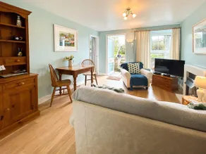 Lower Deck - By Rowes Retreats - Image 3