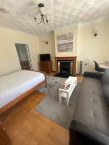 Amazing Entire Home studio flat 2 in Cambridge - Image 5