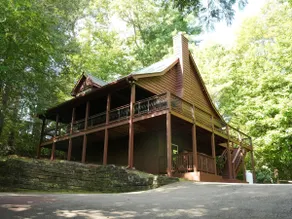 Beautiful cabin 5 bed 3 bath w/ hot tub #17 - Image 2