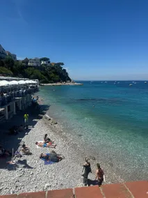 A stone's throw away Capri vacation home - Image 4