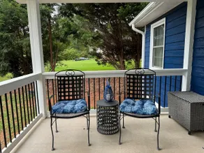 Cozy Cottage Retreat, Fire Pit, Near Waterfalls - Image 4