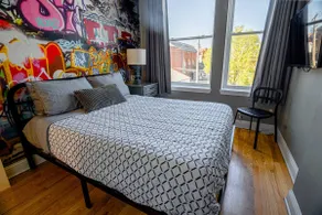 Classy 3BR King Apt in The Grove - Image 3