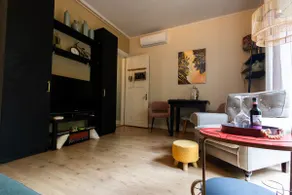 Studio Unique - Image 2