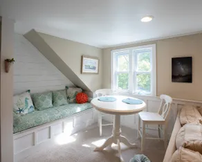 Salty Oak Cottage 1 mile from downtown Swansboro - Image 5