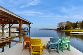 4BR lake luxury - dry sauna, hot tub, game room - Image 2