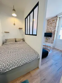 The air-conditioned apartment with light. - Image 3