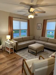 Better Than a Hotel (1BR/1BA) - Near GCC - Image 4