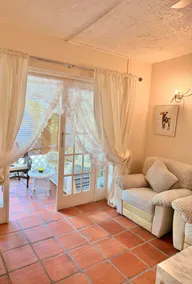 Sunset Pearl Oasis - your home away from home - Image 2