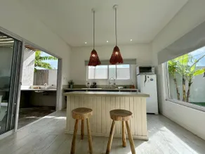 Exclusive Seaside House: Pool, Grill, and Stylish Design - Image 5